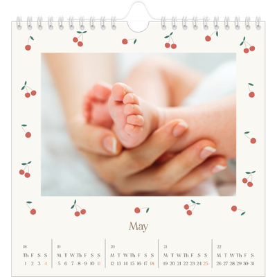 Square calendars  — Cherry bliss [cover]