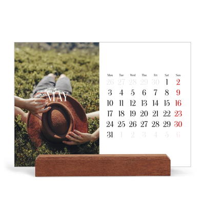 Easel Desk Calendar Landscape  — Endless escape [cover]