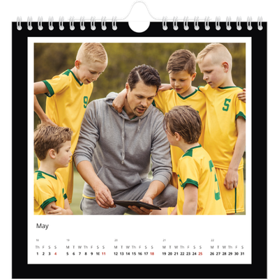 Square calendars  — Black frame [cover]